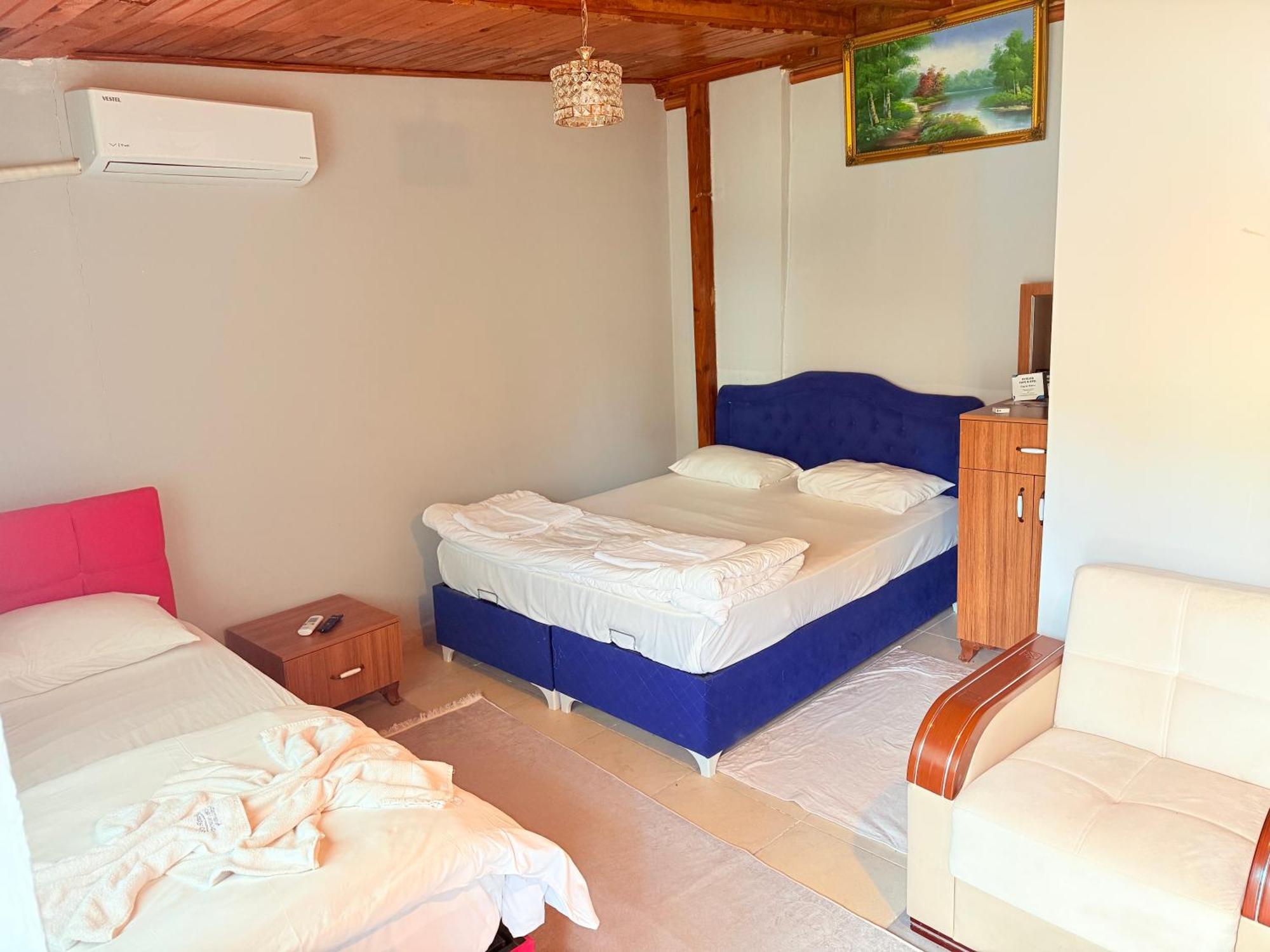 Oez Butik Otel Antik Kent Myrleia Μουδανιά Εξωτερικό φωτογραφία