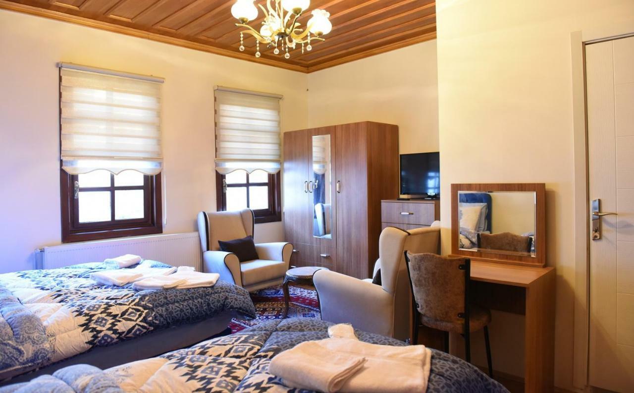 Oez Butik Otel Antik Kent Myrleia Μουδανιά Εξωτερικό φωτογραφία